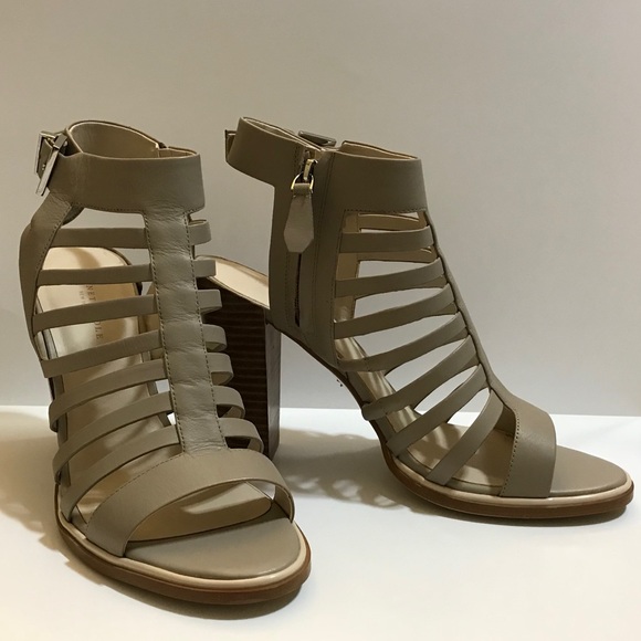 Leather Gladiator Sandal By Kenneth Cole New York - Picture 1 of 5